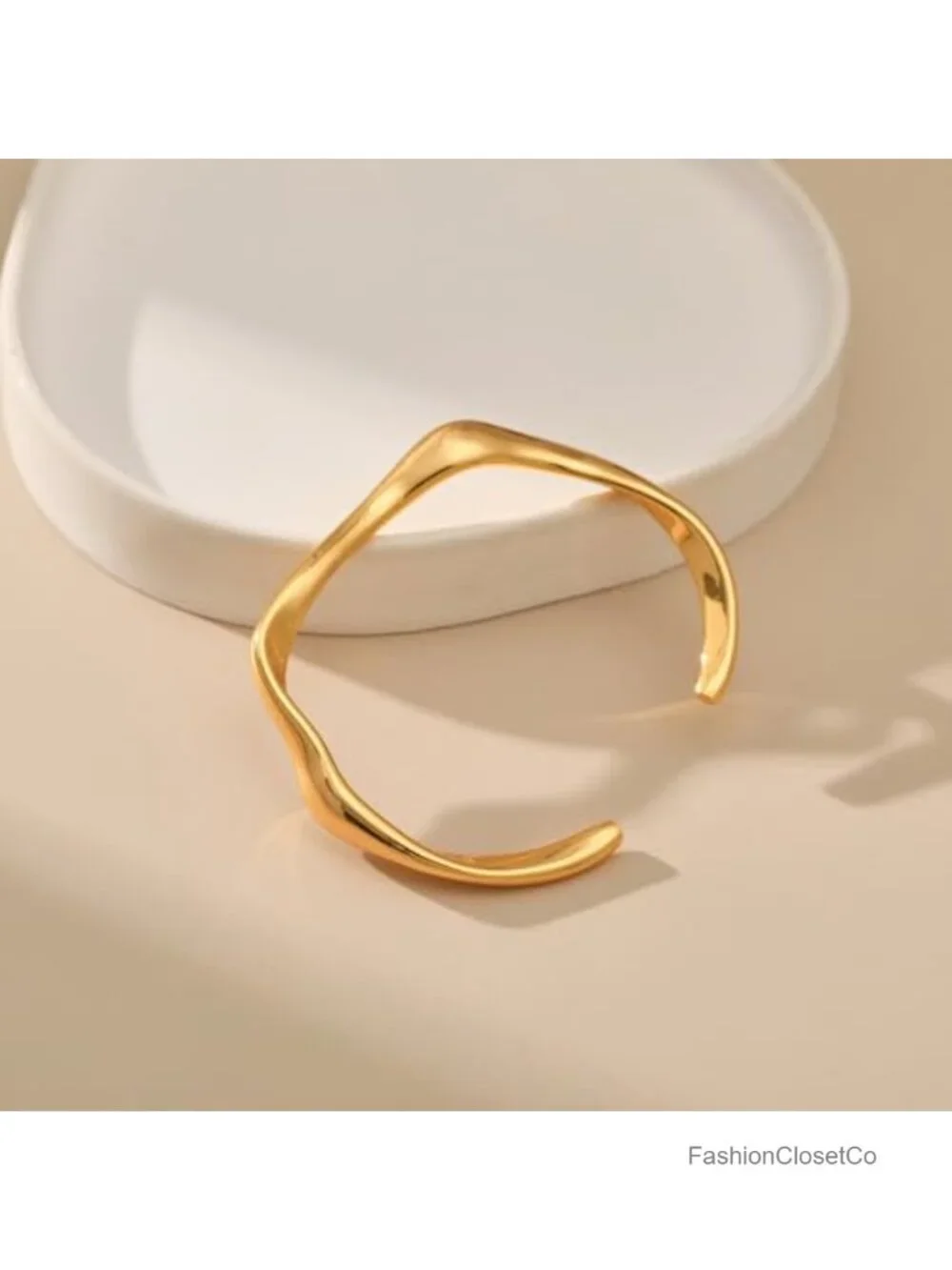 14K Gold Irregular Open Cuff Bangle Bracelet Chunky Minimalist Wave